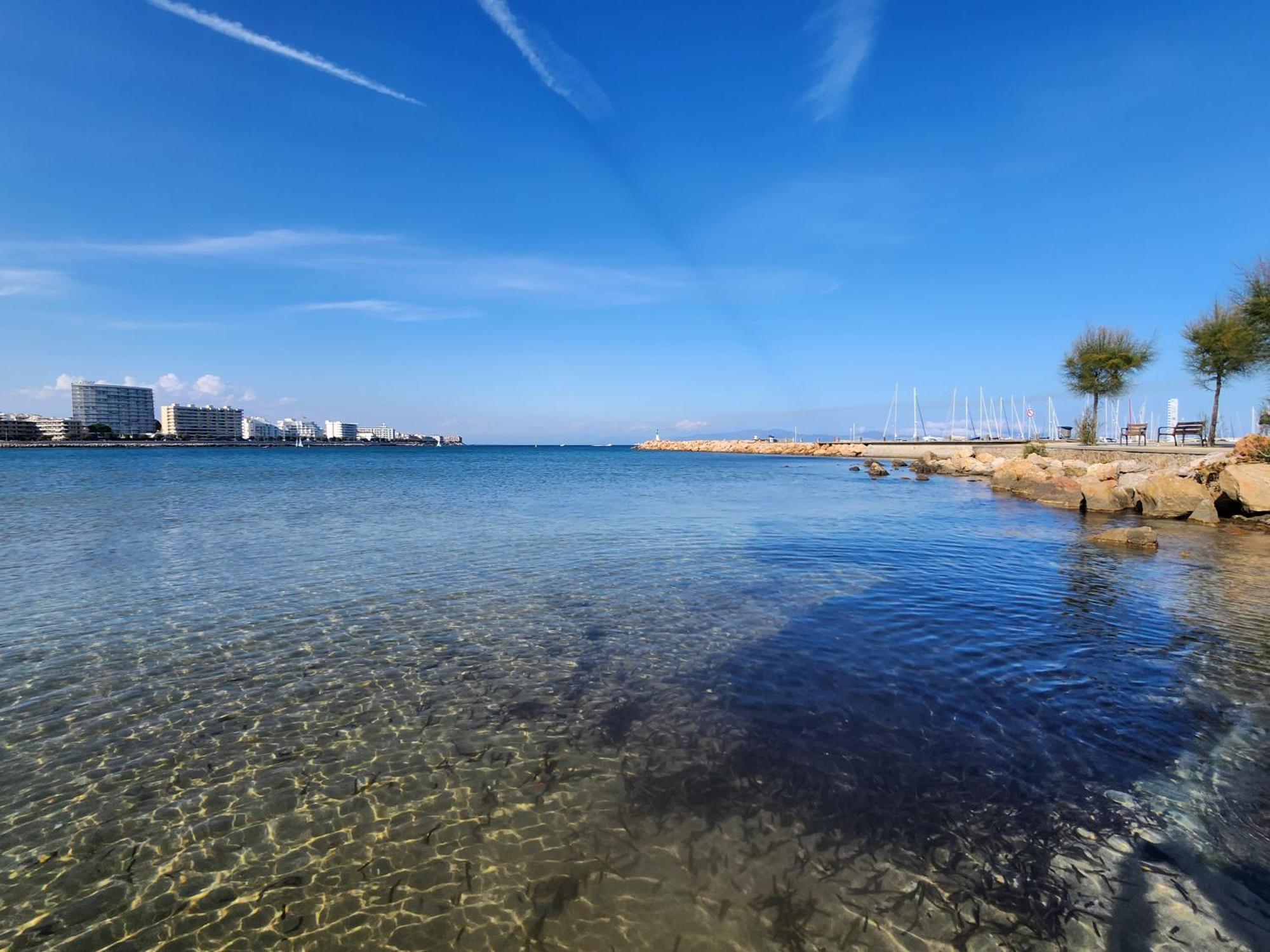 Solo Atico Guest Suites L' Escala Luaran gambar