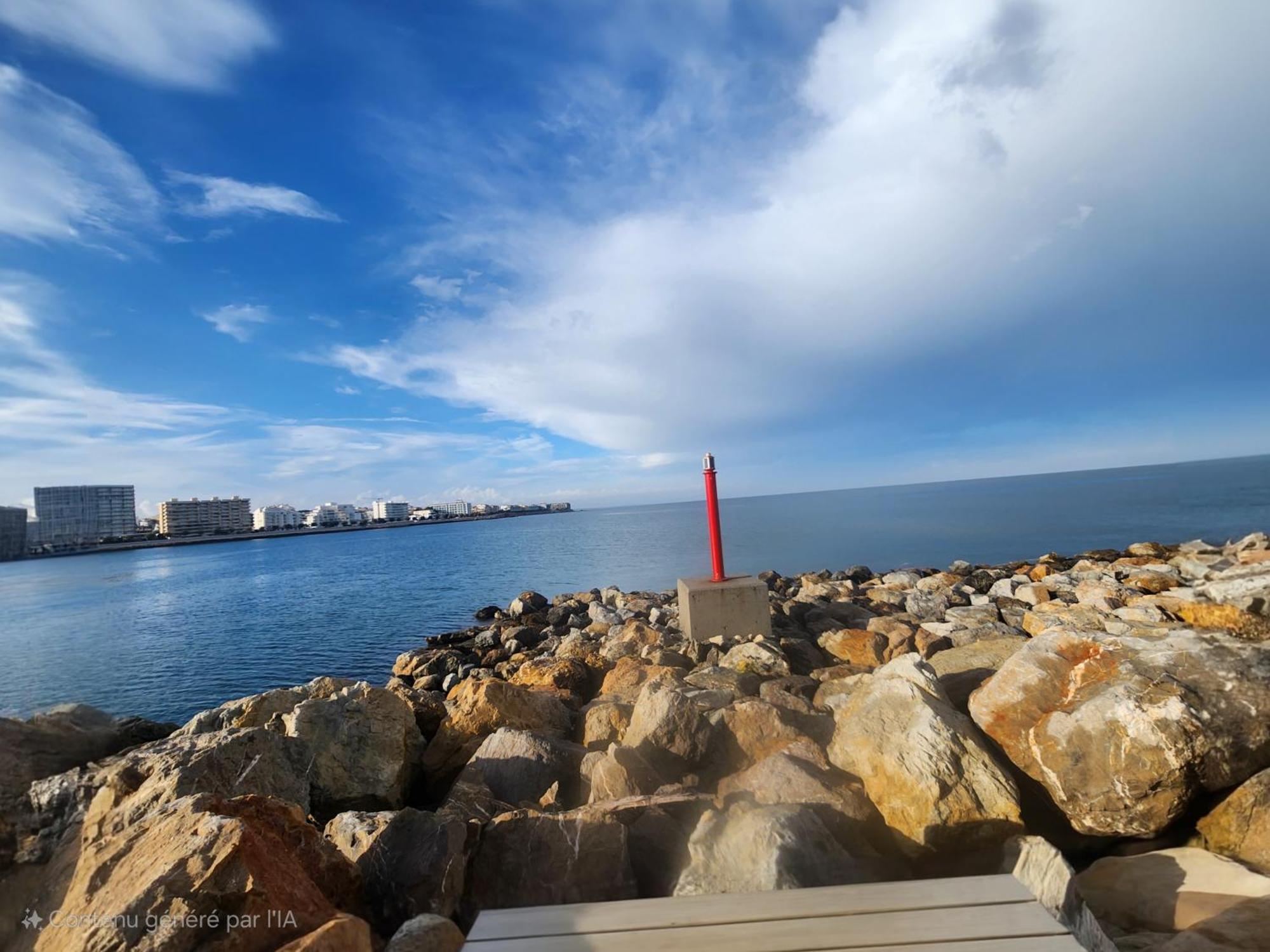 Solo Atico Guest Suites L' Escala Luaran gambar